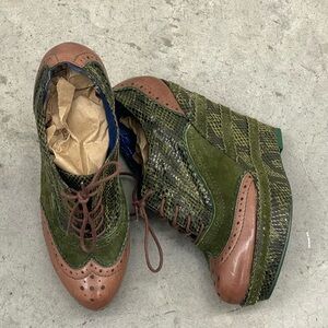 Potion Licence Oxford Wedges